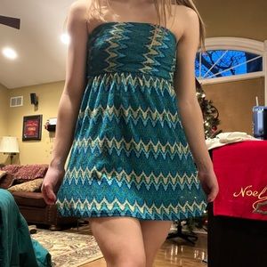 2000s strapless mini dress
